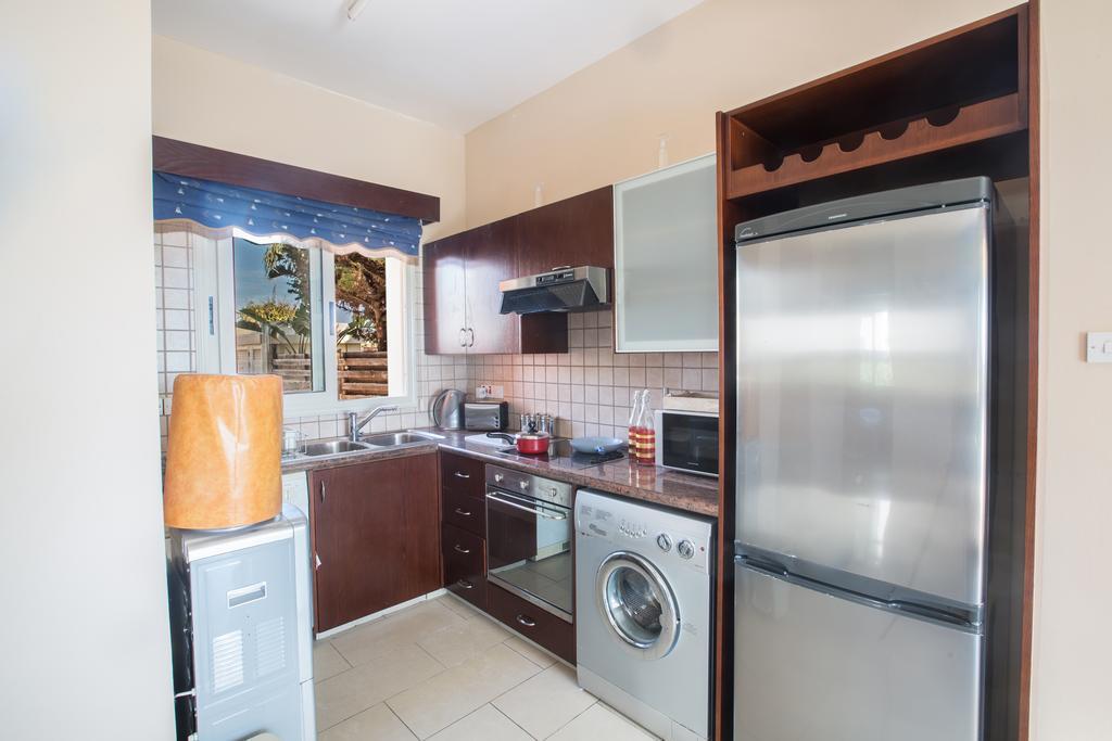 Sunny Coast Villa Agia Napa Exterior foto